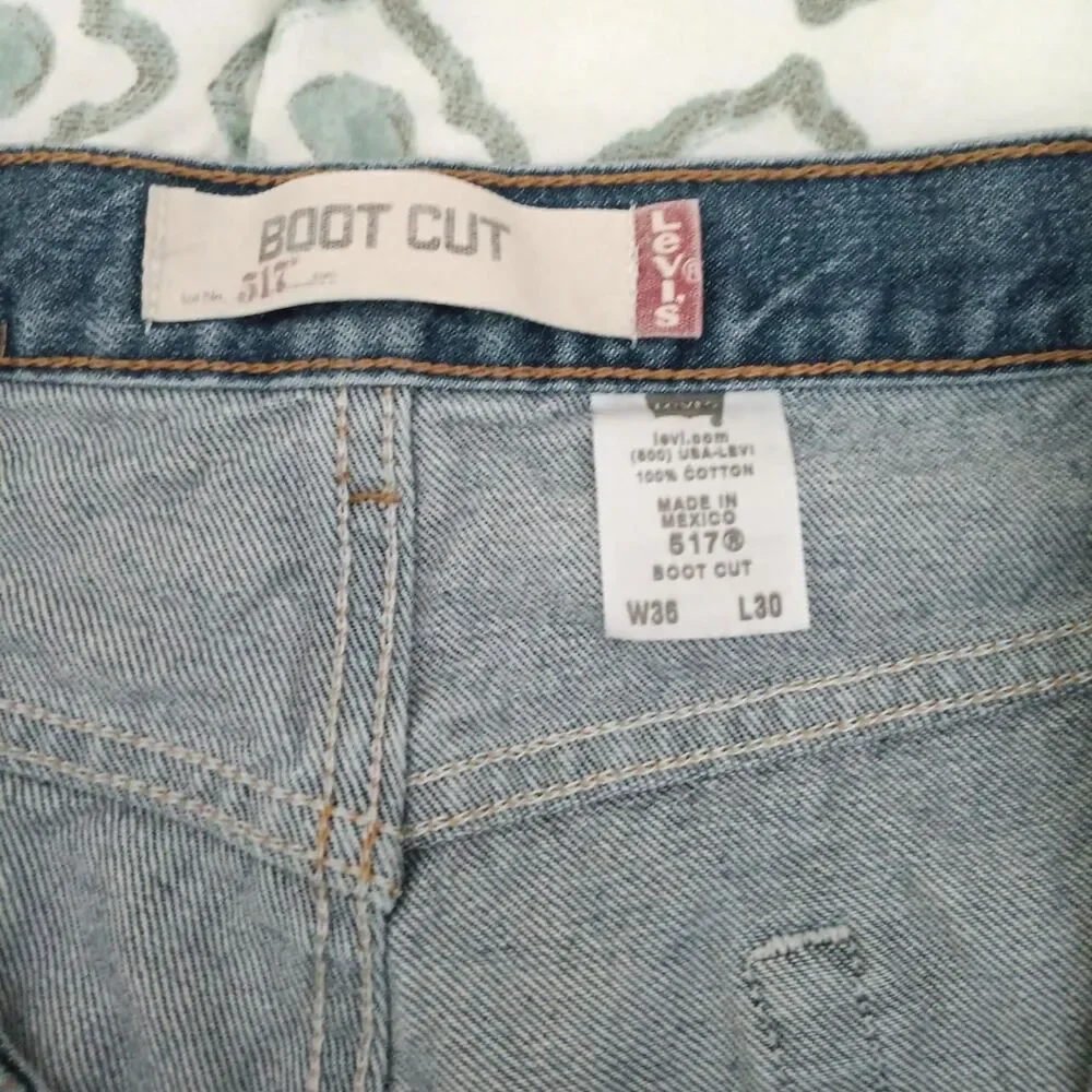 Vintage Levi's 517 Bootcut Jeans 36x30